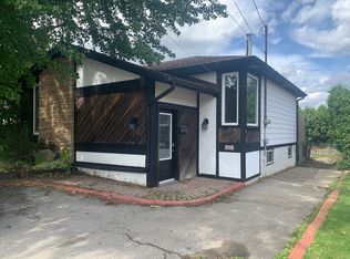66 Kennedy Ave, Hamilton, ON L9B 1C5