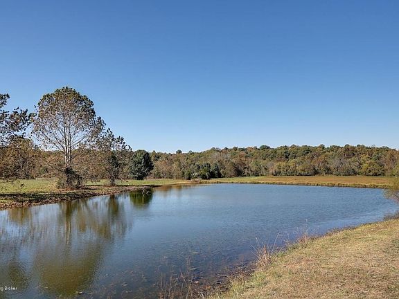 33 15600 Deer Run Rd