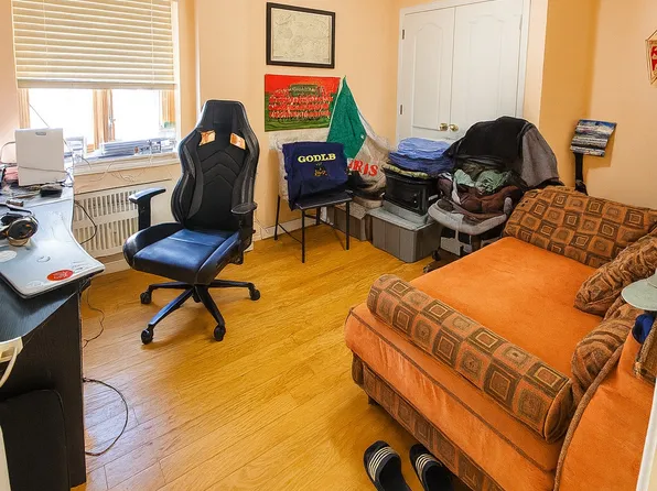 2964 Brighton Sixth Street image 17 of 29