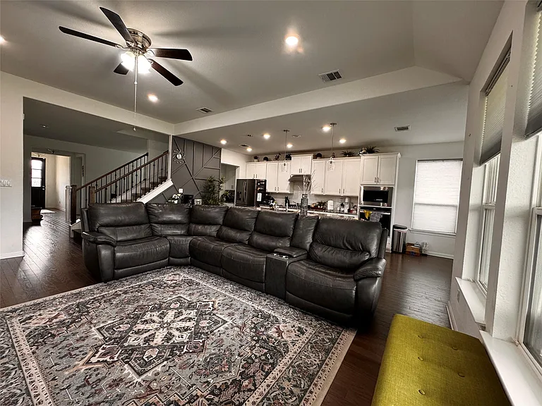 4444 Arques Ave — Photo 5