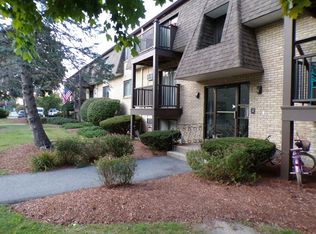 9 Tiffany Rd APT 1, Salem, NH 03079