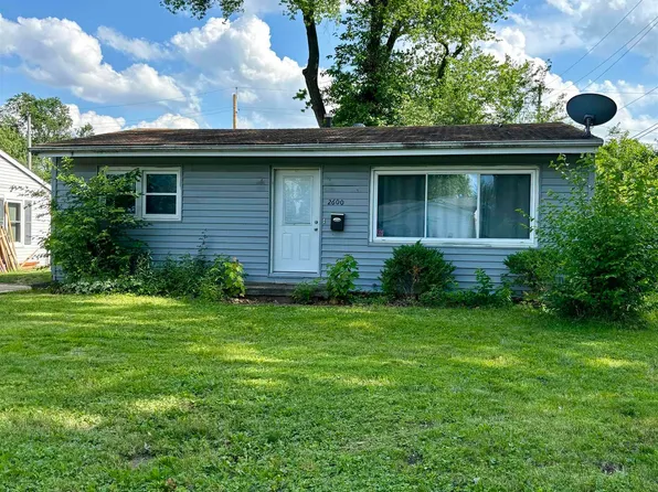 2600 Manor Ave, Springfield, IL 62703