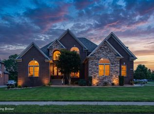 10437 Vista Hills Blvd, Louisville, KY 40291