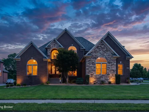 10437 Vista Hills Blvd, Louisville, KY 40291