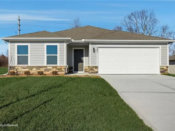 501 SE Nelson Dr, Blue Springs, MO 64014