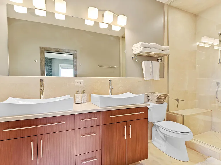 1500 W Huron St #C — Photo 23