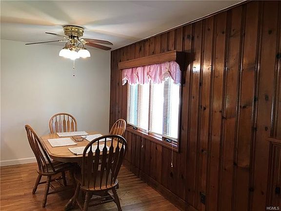 5th image of 7 Paula Ct