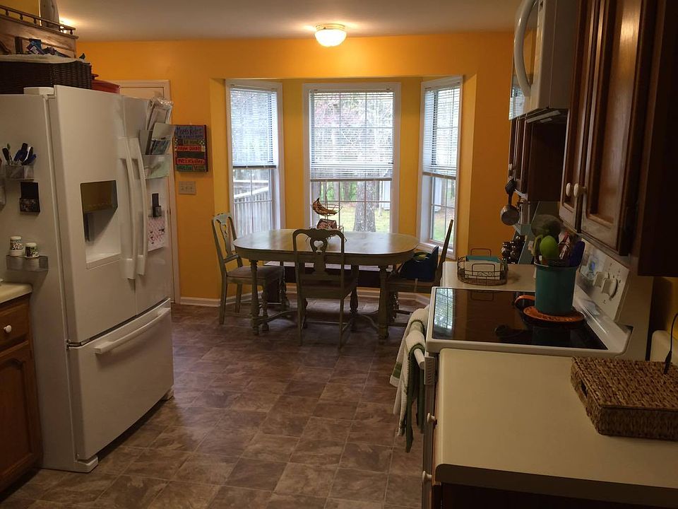 2nd image of 1006 Steven Springs Ct