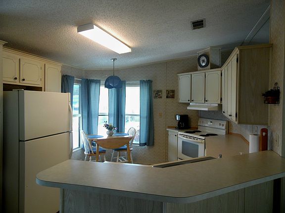 5th image of 2638 Pagoda Dr