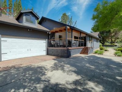 24740 Oro Valley Rd, Auburn, CA, 95602