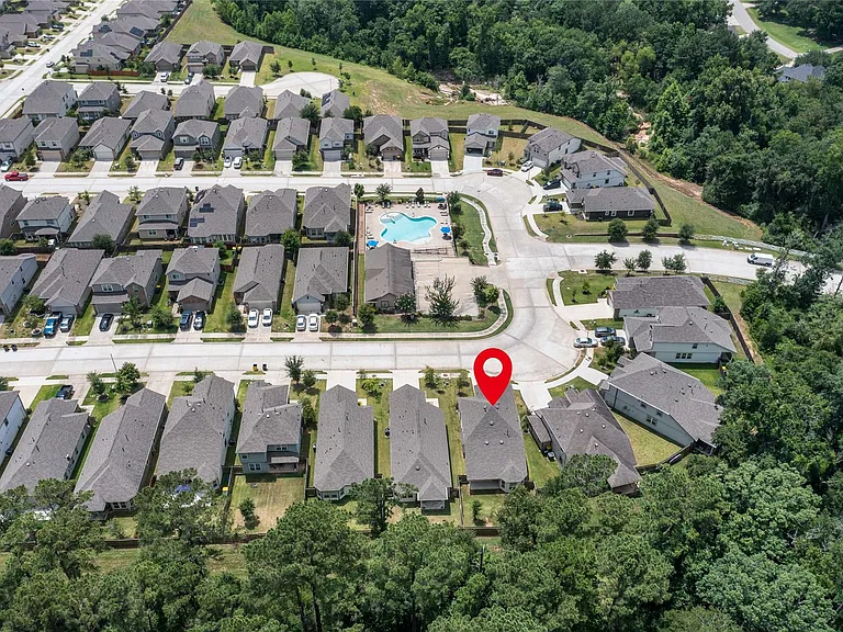 4362 McGregor Bluff Ln — Photo 3