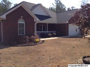 123 Audrey Ln, Centre, AL 35960