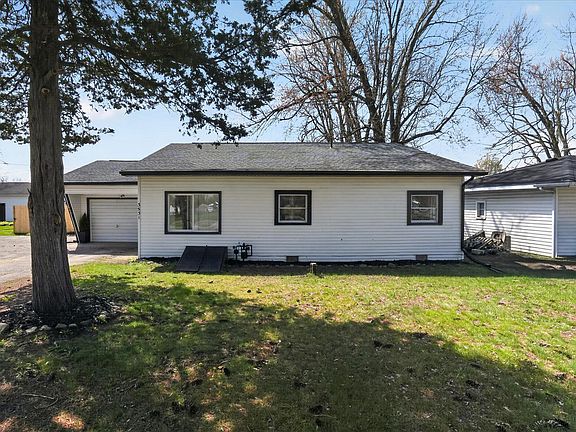 3rd image of 3531 Hudson Rd