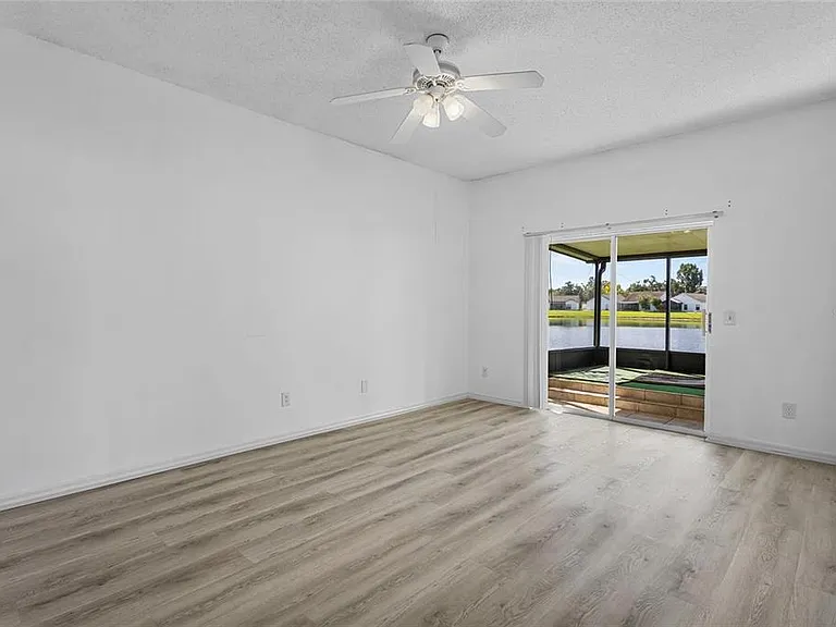 5673 Parkview Lake Dr — Photo 19