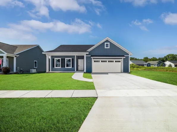 6011 Diamond View East Dr, Midland, MI 48642