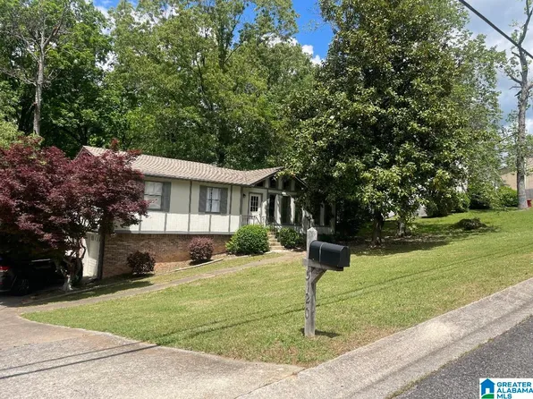 5120 Willow Ridge Dr, Pinson, AL 35126