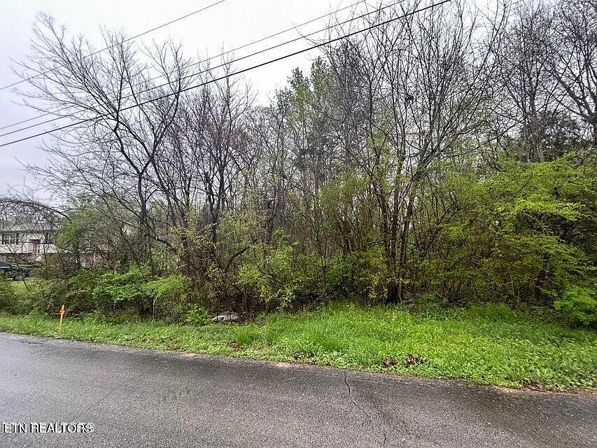 1st image of 134 Sequoyah Hills Dr