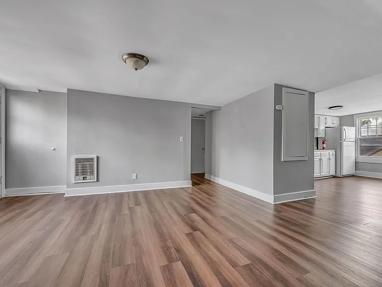 2512 Natchez Trce #B — Photo 2