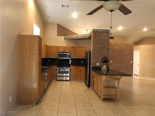 7613 Falconwing Ave, Las Vegas, NV 89131