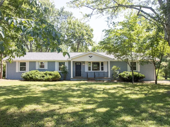 2531 Union Hill Rd, Goodlettsville, TN 37072