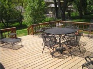3321 W 92nd St, Leawood, KS 66206