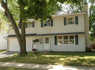 1683 25th Ave NW, Rochester, MN 55901