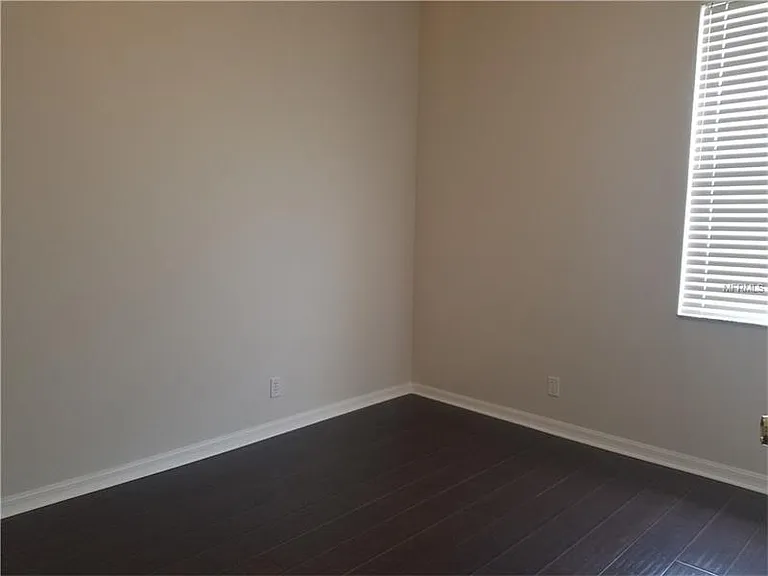 508 Cedar Woods Dr — Photo 19