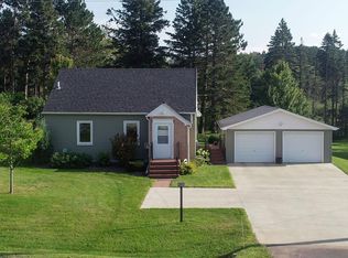 4726 Hermantown Rd, Hermantown, MN 55811