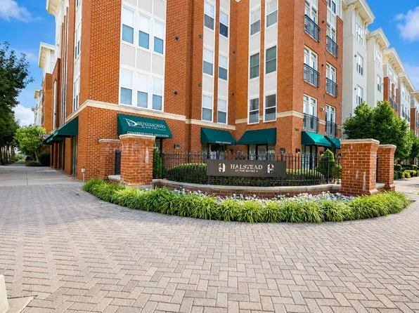 2665 Prosperity Ave APT 244, Fairfax, VA 22031