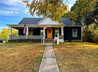 428 Anderson St, Warrensburg, MO 64093