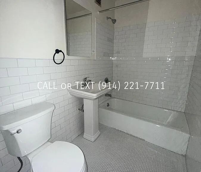 793 McLean Ave #4A — Photo 8