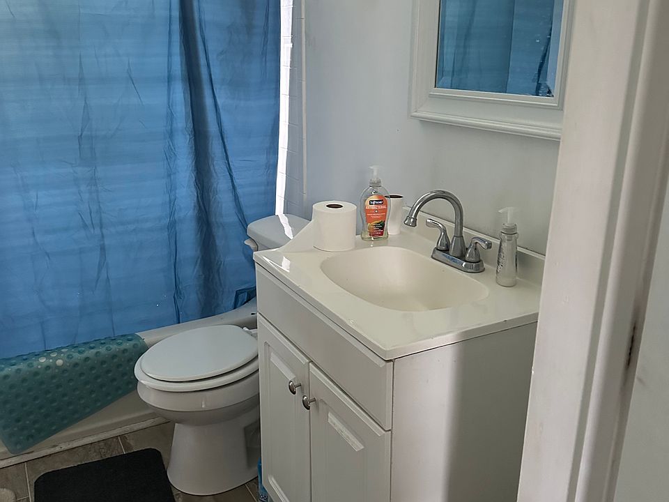 1st image of 1527 Mechanicsville Tpke #3
