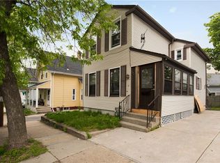 17 Whipple St, Pawtucket, RI 02860