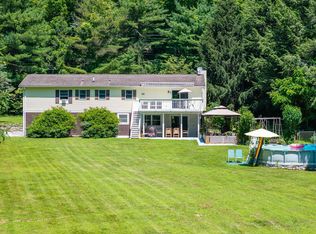 542 Peekskill Hollow Rd, Putnam Valley, NY 10579