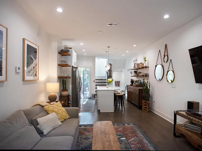 1434 N Etting St — Photo 5