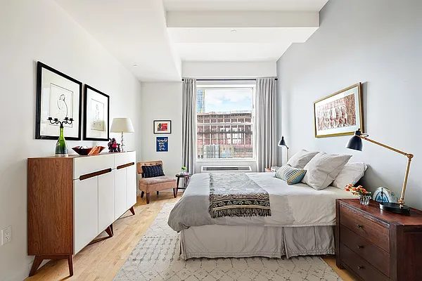 Sold by Compass | media 4