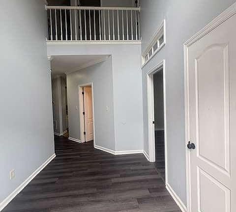 2nd image of 4571 Garden City Dr
