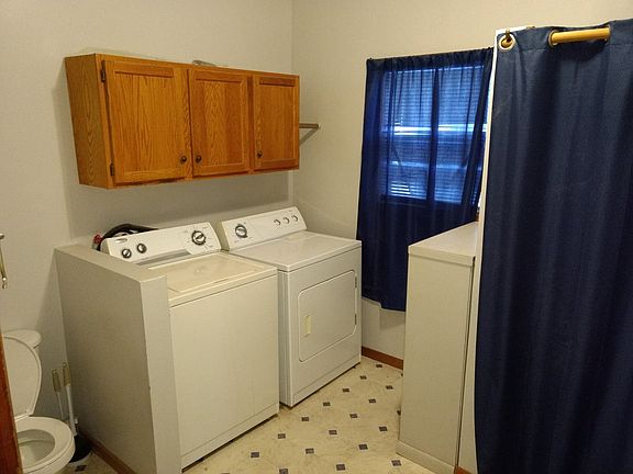 main floor laundry 
