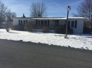 17 Cook Ln, Plattekill, NY 12561