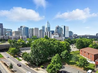 718 Trade St #302, Charlotte, NC 28202