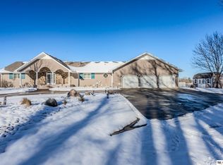 35 Sundance, Clarks, NE 68628