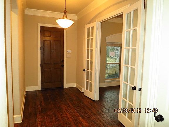 2nd image of 13077 Wexford Ln