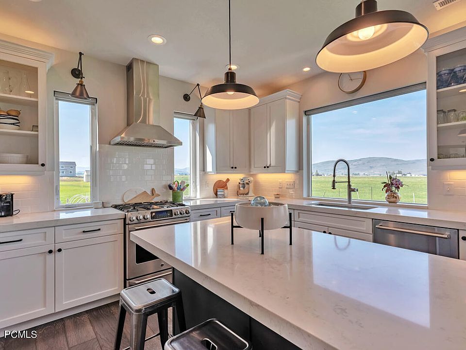 1064 Village Dr Kamas, UT, 84036 Apartments for Rent Zillow