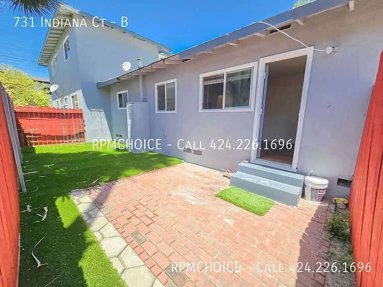 731 Indiana Ct #B — Photo 19