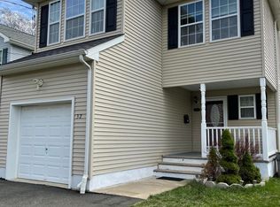 32 Bond St, Freehold, NJ 07728