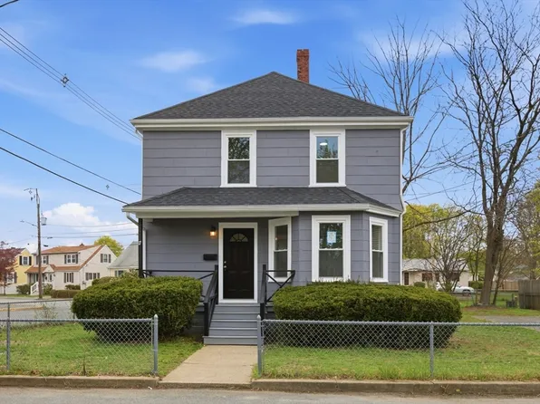 17 Tuckers Ct, Peabody, MA 01960