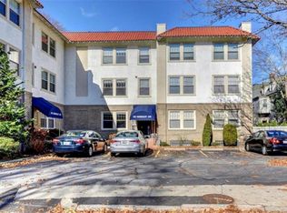 140 Humboldt Ave #10, Providence, RI 02906