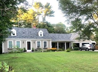 77 Marion Rd, Rochester, MA 02770