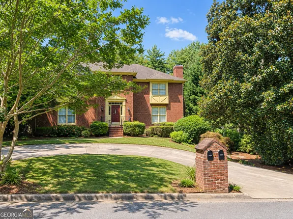 8880 Carroll Manor Dr, Sandy Springs, GA 30350
