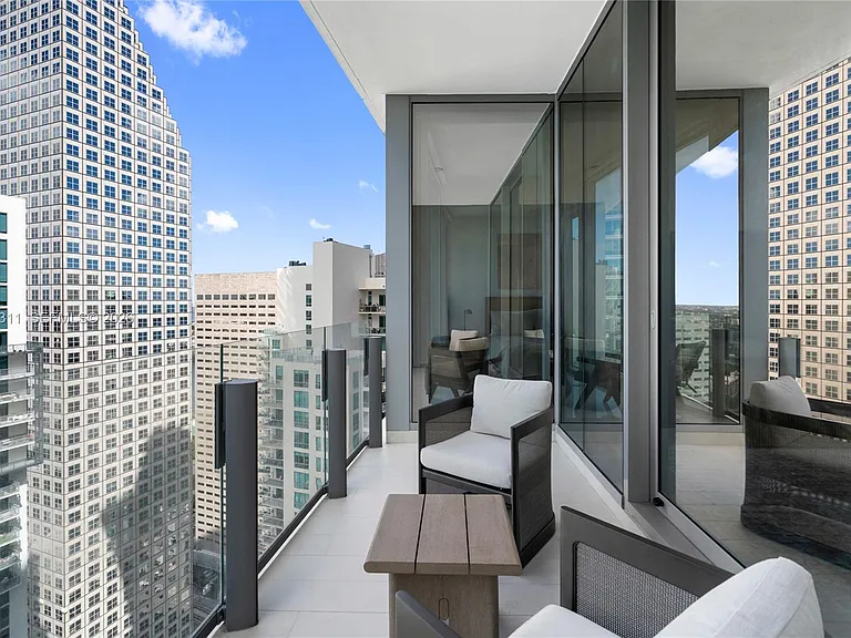 300 Biscayne Boulevard Way #4009W — Photo 68